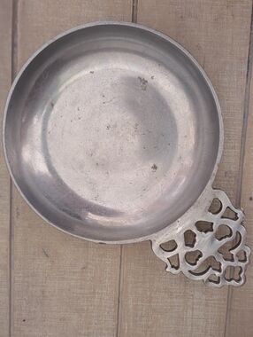Vintage Wilton RWP Columbia Porringer